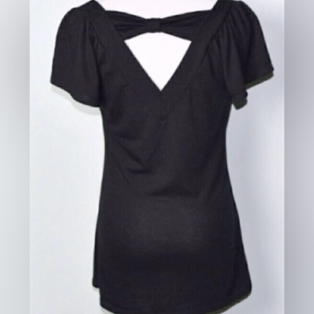 Top BLU HEAVEN Boho Cutout Back Short Sleeve Rayon Black Size Medium